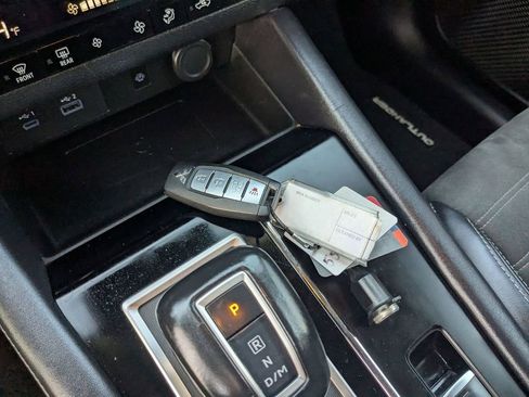 Used 2024 Mitsubishi Outlander SE image 31