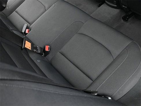 Used 2024 Chevrolet Malibu LT image 31