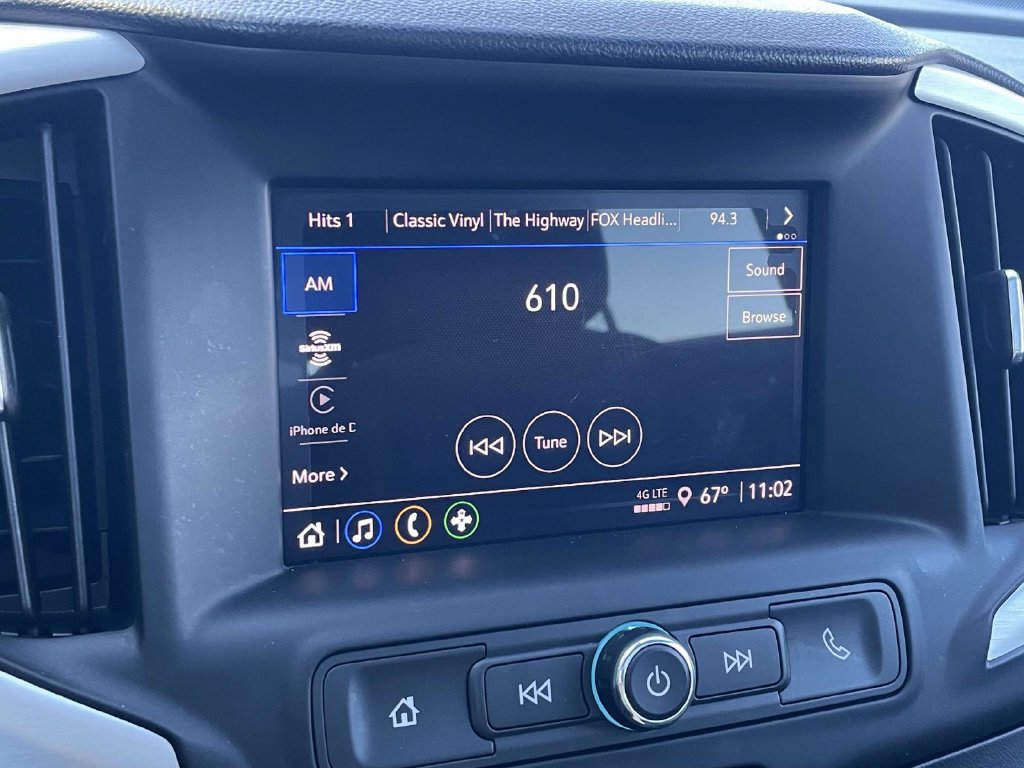 Used 2023 GMC Terrain SLE w/ Driver Convenience Package FWD image 32