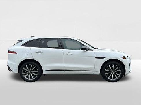 Used 2026 Jaguar F-PACE R-Dynamic S AWD/4WD image 7