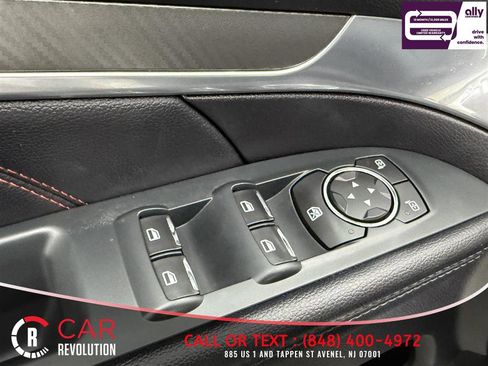 Used 2019 Ford Explorer Sport w/ Ford Safe & Smart Package image 32