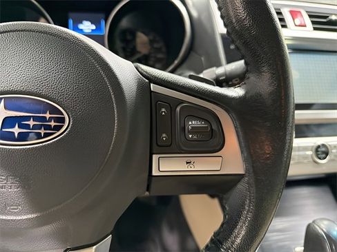 Used 2015 Subaru Outback 3.6R Limited image 19