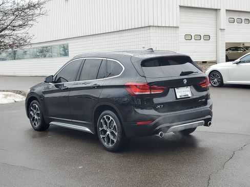 Used 2021 BMW X1 xDrive28i w/ Premium Package image 2