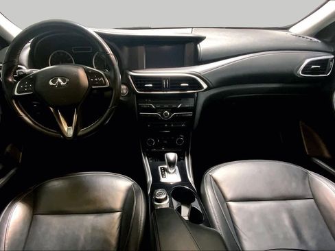 Used 2017 INFINITI QX30 w/ Cargo Package FWD image 15