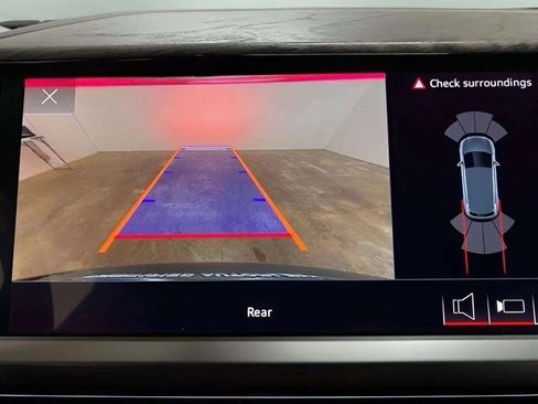 Used 2024 Audi Q4 e-tron Premium w/ Convenience Package image 50