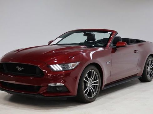 Used 2017 Ford Mustang GT Premium RWD image 11