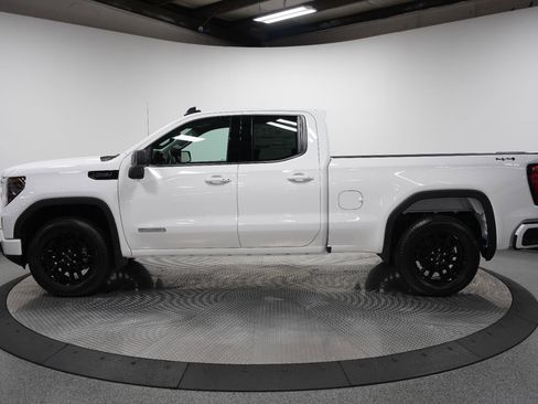 New 2026 GMC Sierra 1500 Elevation image 5