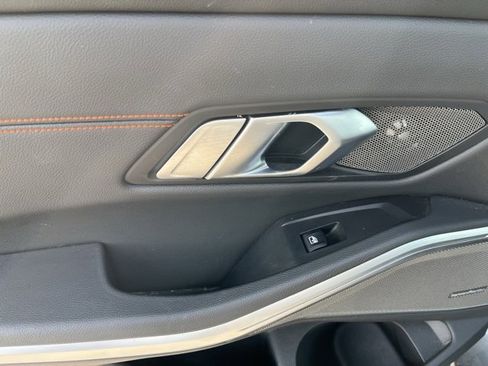 Used 2020 BMW 330i xDrive Sedan w/ Premium Package image 14