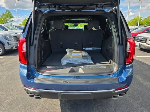 New 2026 GMC Yukon XL Denali Ultimate AWD/4WD image 27