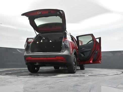 Used 2025 Nissan Kicks SR FWD image 56