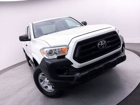 Used 2022 Toyota Tacoma SR image 6