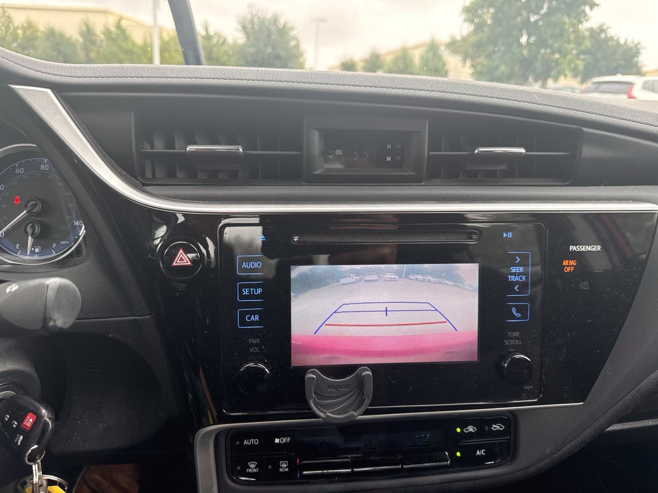 Used 2017 Toyota Corolla LE FWD image 25