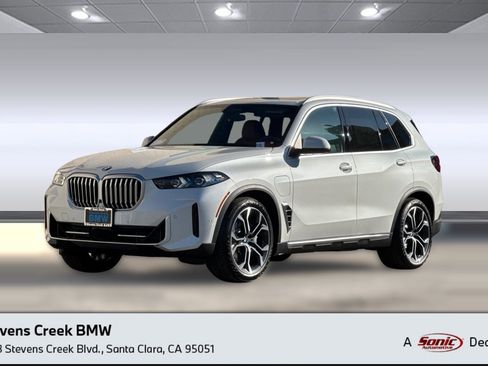 New 2026 BMW X5 xDrive50e AWD/4WD image 1