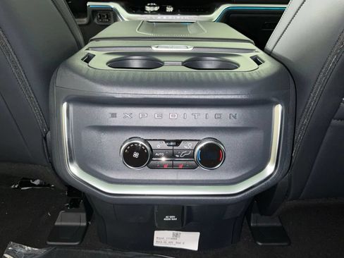 New 2027 Ford Expedition Max Platinum w/ Stealth Performance Package AWD/4WD image 18