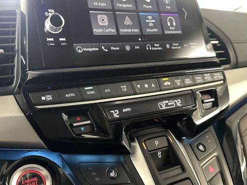 New 2026 Honda Odyssey Touring image 19