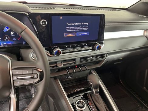 New 2026 Chevrolet Colorado LT w/ LT Convenience Package image 18