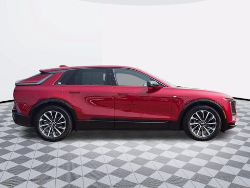 Certified 2024 Cadillac Lyriq Sport AWD/4WD image 8
