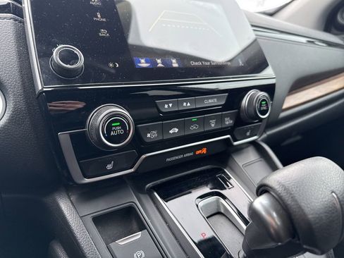 Used 2018 Honda CR-V EX image 16