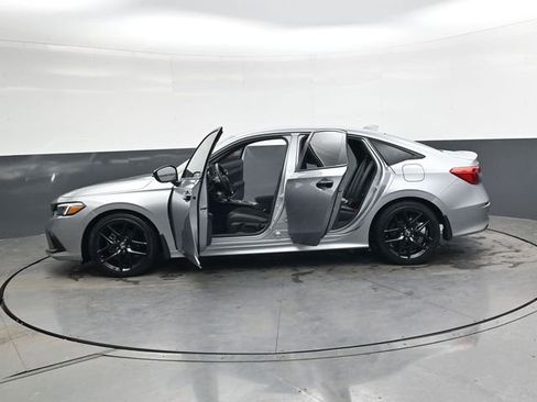 Used 2023 Honda Civic Sport image 38