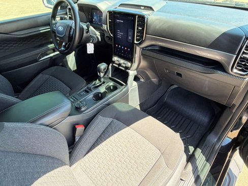 Used 2024 Ford Ranger XLT image 27