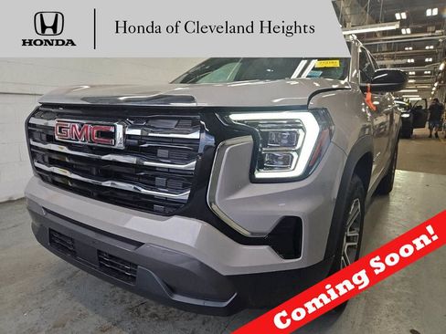 Used 2026 GMC Terrain Elevation AWD/4WD image 1