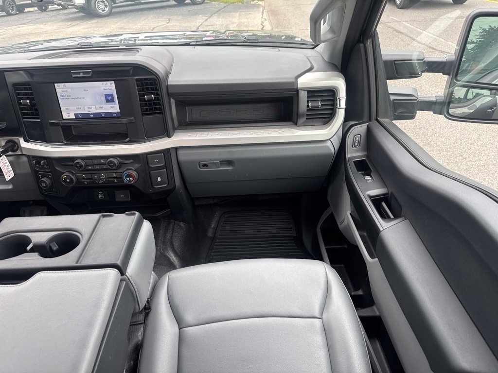 Used 2026 Ford F250 XL AWD/4WD image 23