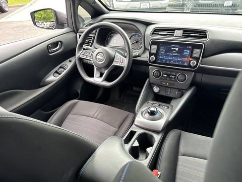 Certified 2025 Nissan Leaf S FWD image 24