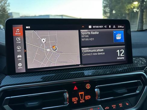 Used 2023 BMW X4 M40i image 13