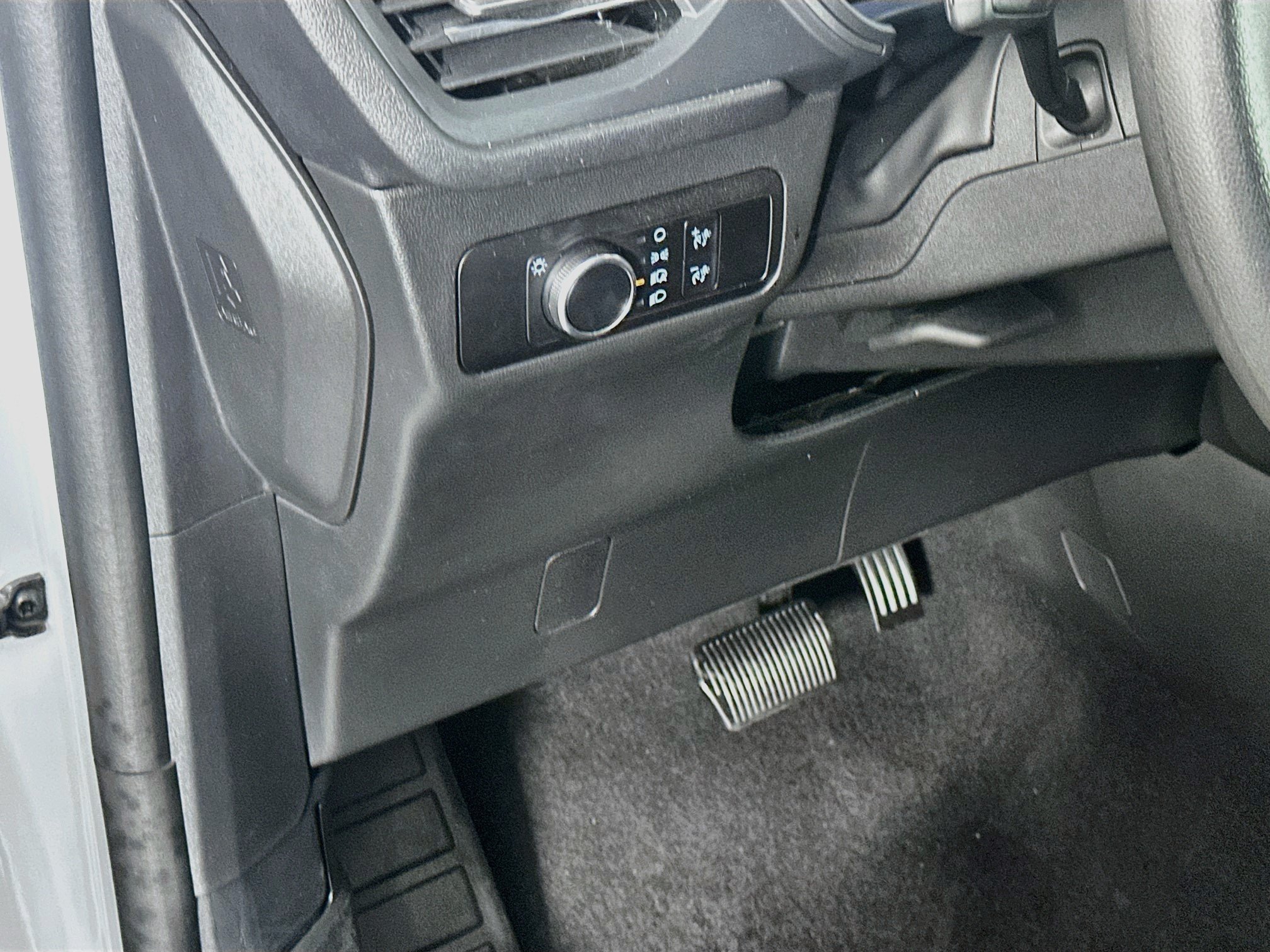 Used 2025 Ford Escape Active FWD image 17