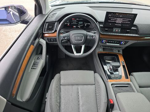 Used 2021 Audi Q5 2.0T Premium Plus w/ Premium Plus Package AWD/4WD image 21