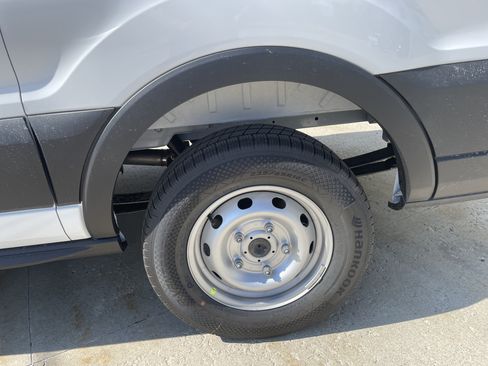New 2027 Ford Transit 150 Low Roof w/ Load Area Protection Package RWD image 13