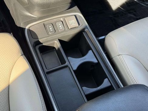 Used 2015 Honda CR-V Touring image 16