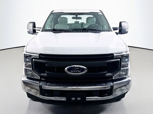 Used 2020 Ford F250 XL w/ Power Equipment Group image 2