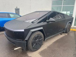 Used 2024 Tesla Cybertruck AWD Crew Cab video 1