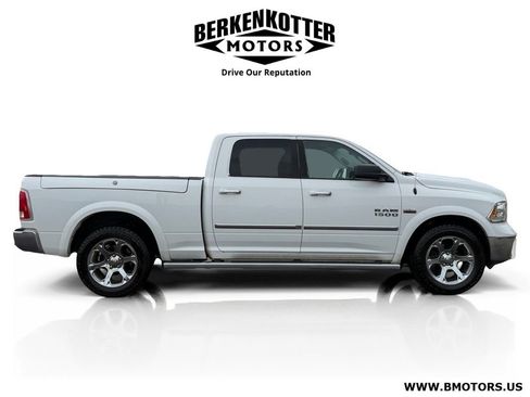 Used 2015 RAM 1500 Laramie w/ Convenience Group AWD/4WD image 2