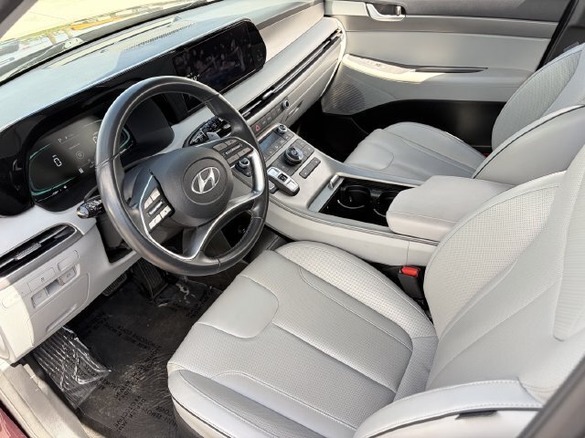 Used 2024 Hyundai Palisade SEL FWD image 19