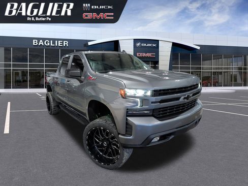 Used 2022 Chevrolet Silverado 1500 RST image 1