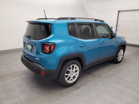 Used 2021 Jeep Renegade Latitude FWD image 9