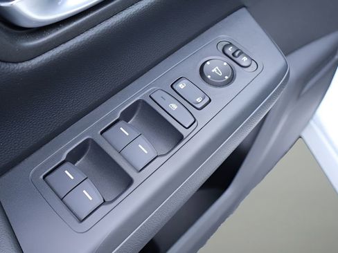 Used 2025 Honda CR-V Sport-L image 10