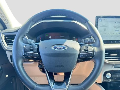 Used 2023 Ford Escape Active w/ Tech Pack #1 AWD/4WD image 15