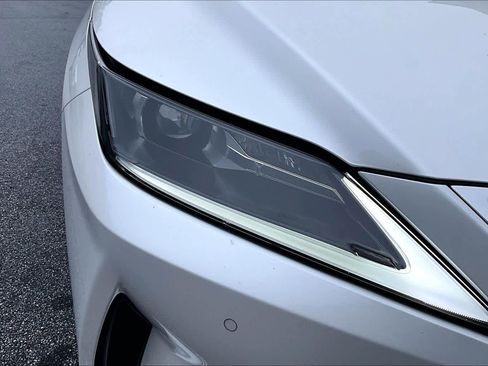 Used 2020 Lexus RX 350L FWD w/ Premium Package image 25