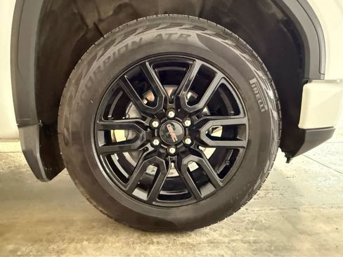 Used 2024 GMC Sierra 1500 Elevation w/ Max Trailering Package AWD/4WD image 11
