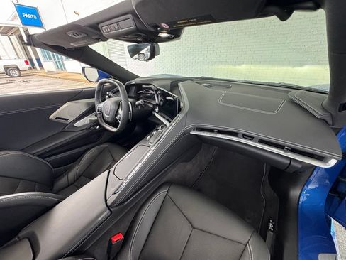 Used 2023 Chevrolet Corvette Stingray Preferred Conv w/ 2LT RWD image 19