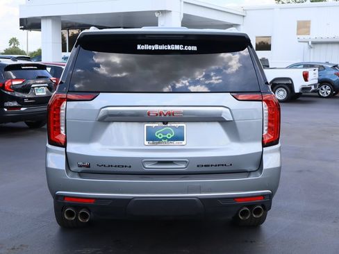 Certified 2024 GMC Yukon XL Denali AWD/4WD image 8