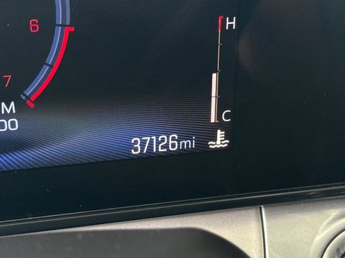 Used 2024 Chevrolet Trax LT FWD image 28