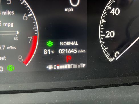 Used 2025 Honda Odyssey EX-L image 17