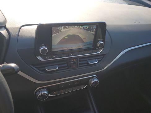 Certified 2024 Nissan Altima 2.5 S image 25