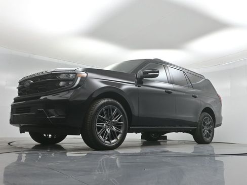 New 2025 Ford Expedition Max Platinum w/ Stealth Performance Package image 62