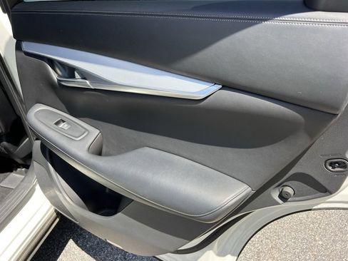 Used 2021 INFINITI QX50 Luxe w/ Appearance Package FWD image 14