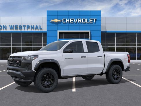 New 2026 Chevrolet Colorado Trail Boss AWD/4WD image 2